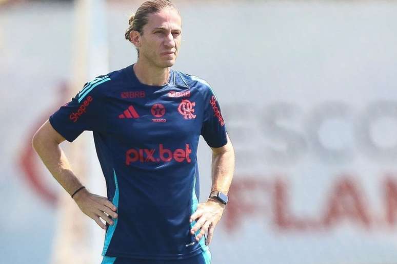 Futuro de Filipe Luís: Europa de olho?
