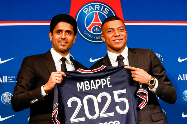 Mbappé processa PSG por assédio moral