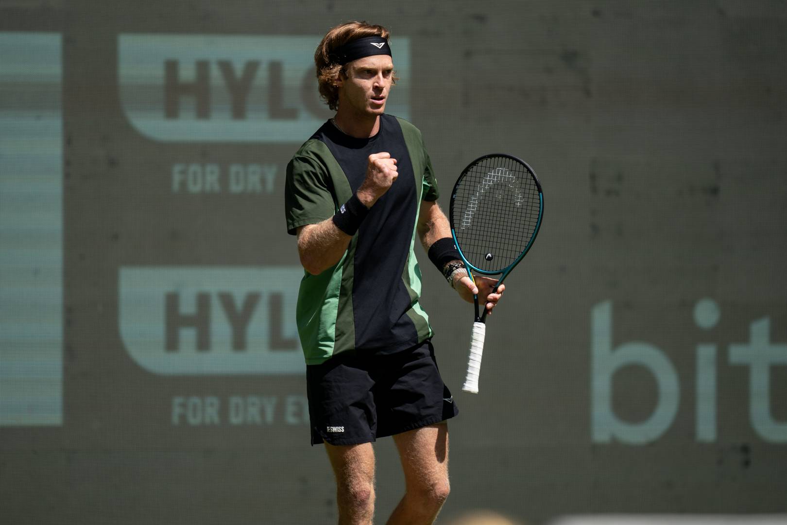 Rublev Brilha em Halle: Análise da Vitória!
